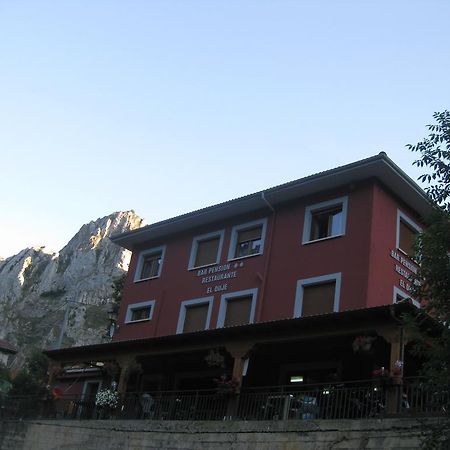 Hostal El Duje Tielve Esterno foto