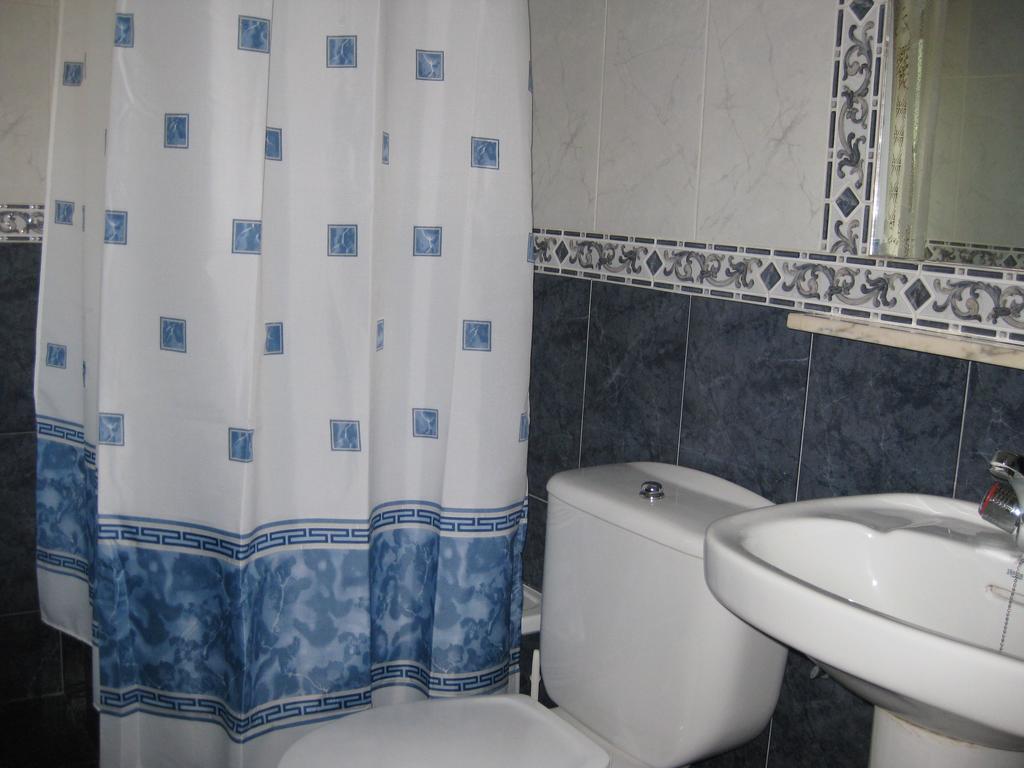 Hostal El Duje Tielve Esterno foto