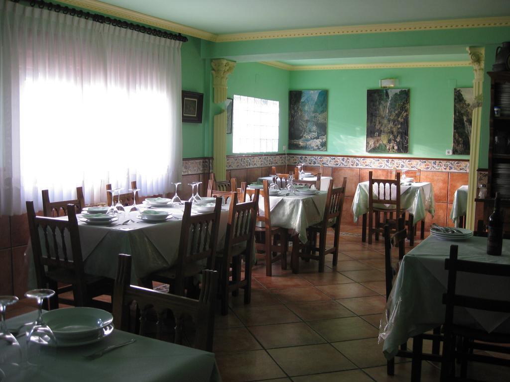 Hostal El Duje Tielve Esterno foto